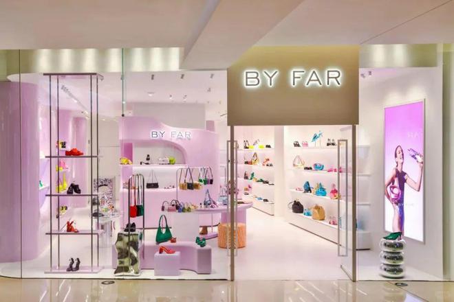 5%首店潮、两品牌冲上市、盒马首盈利‌冰球突破豪华版零售周报沪离境退税增8(图7)