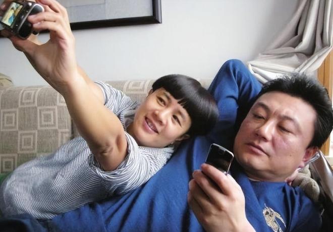 曝光脸色发黑引发担忧金龟子美容很享受冰球突破平台61岁王宁日本换血手术(图15)